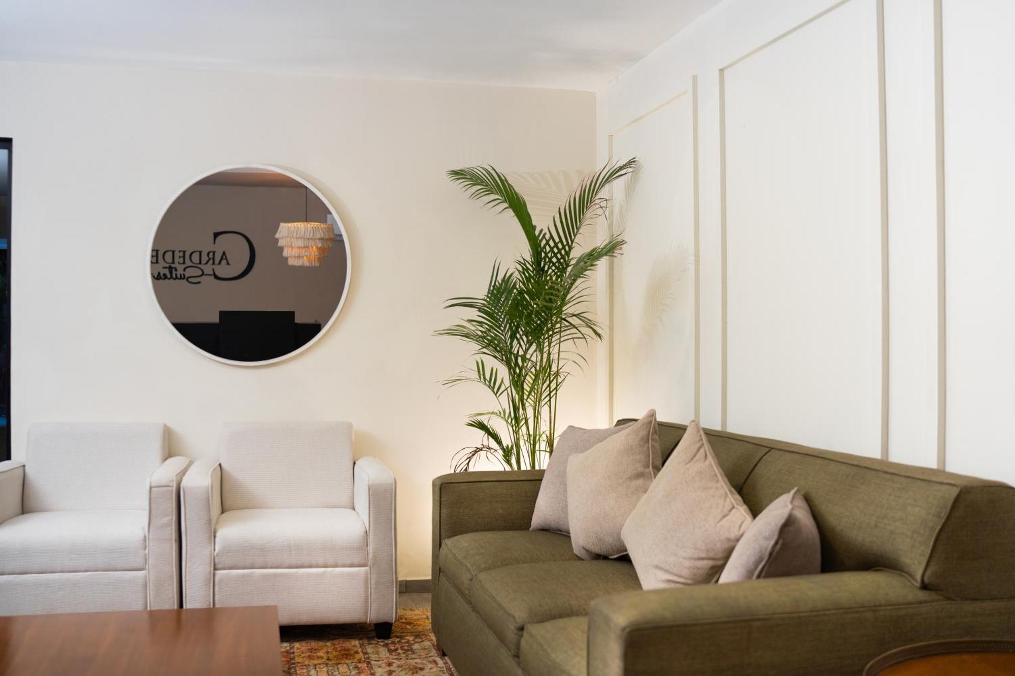 Cardedeu Suites サンサルバドル エクステリア 写真