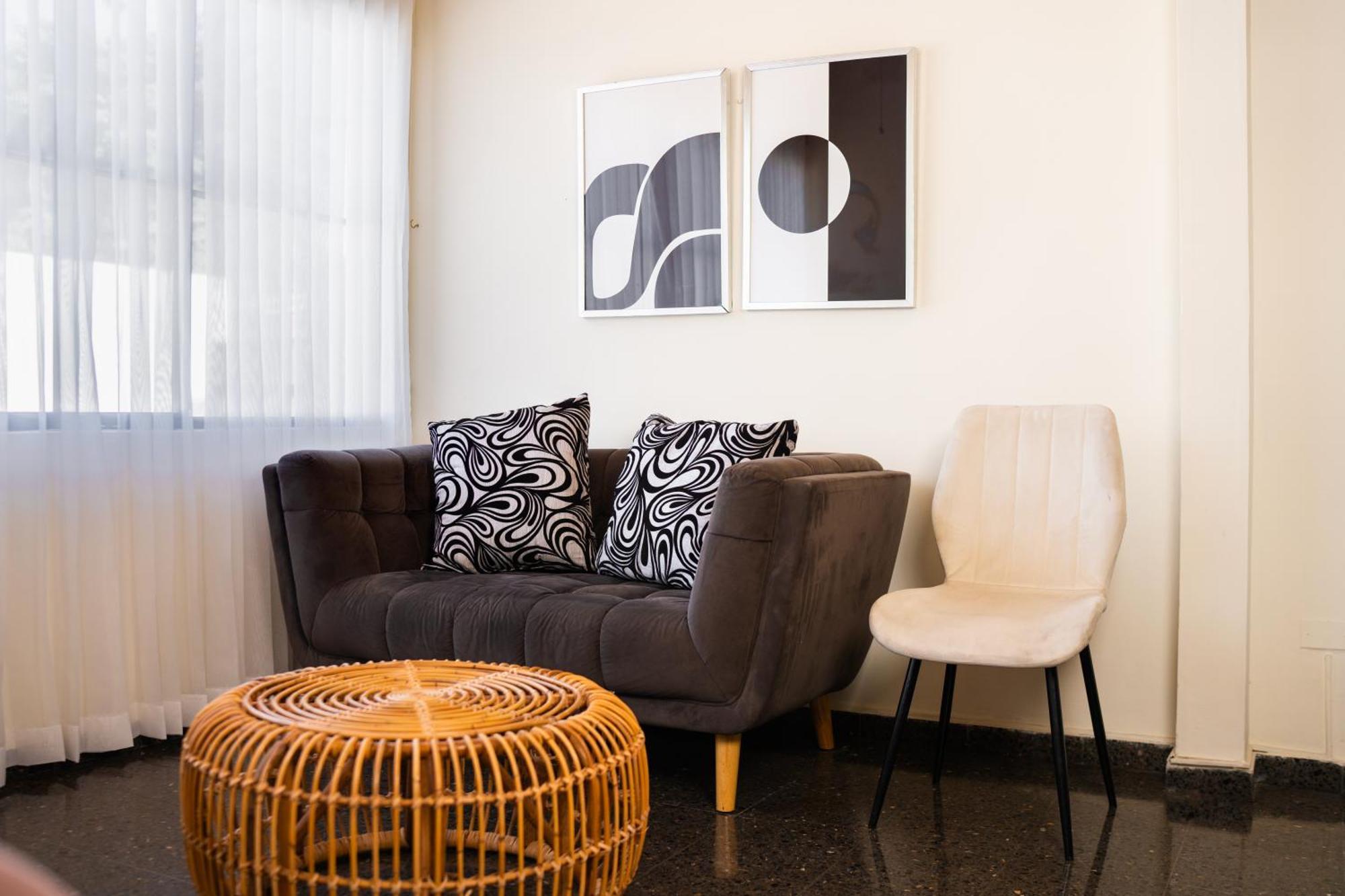 Cardedeu Suites サンサルバドル エクステリア 写真