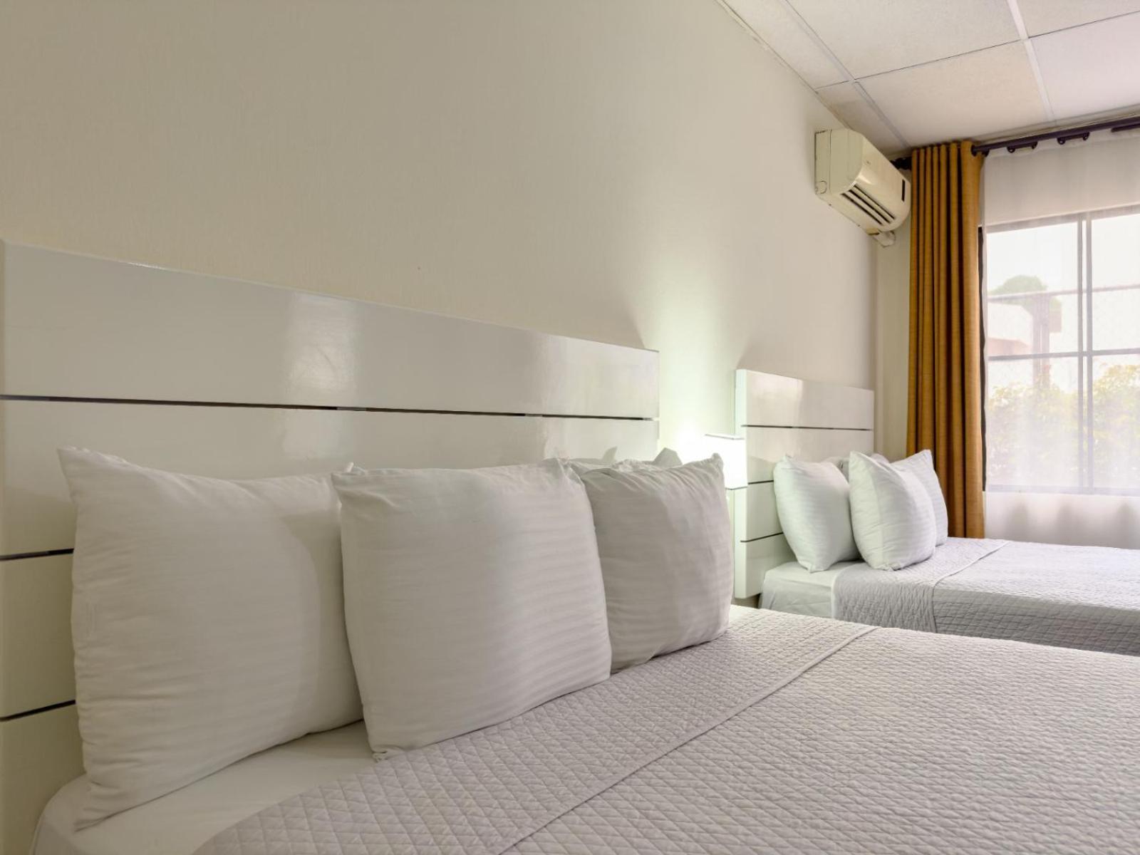 Cardedeu Suites サンサルバドル エクステリア 写真